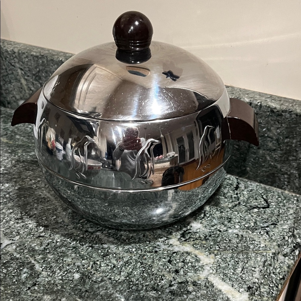 Elegant Stainless Penguin hit and cold server  with Dark Brown Handles